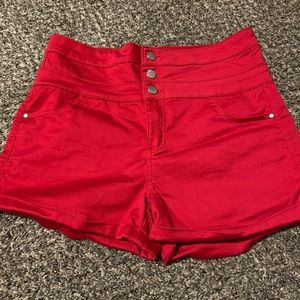 Highwaisted shorts